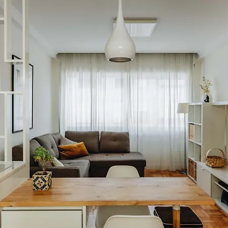 Apartment Cozy 1-bedroom With Private Terrace In Palmela *