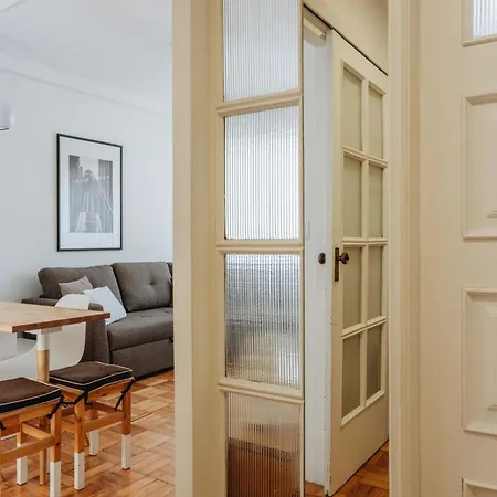 Cozy 1-bedroom With Private Terrace In Palmela *