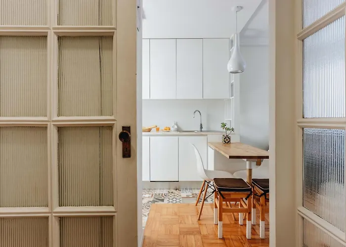 Cozy 1-bedroom With Private Terrace In Palmela Oporto